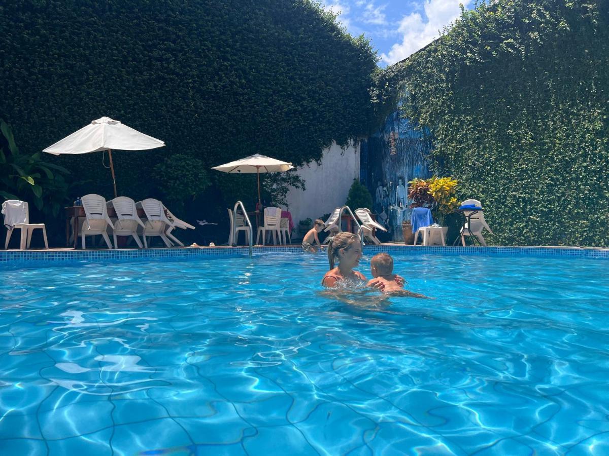 El Cauchero Hotel Икитос Екстериор снимка