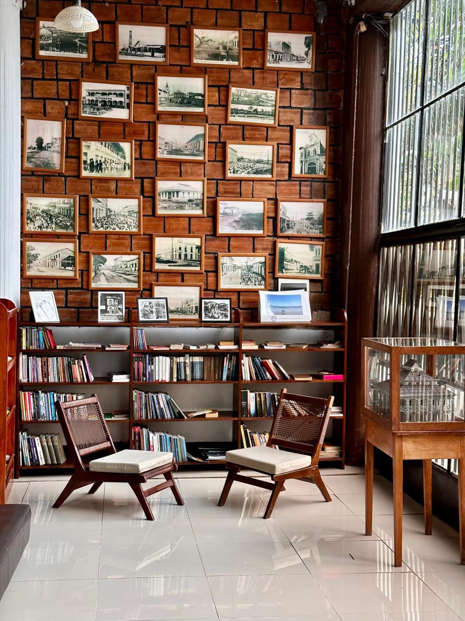 El Cauchero Hotel Икитос Екстериор снимка
